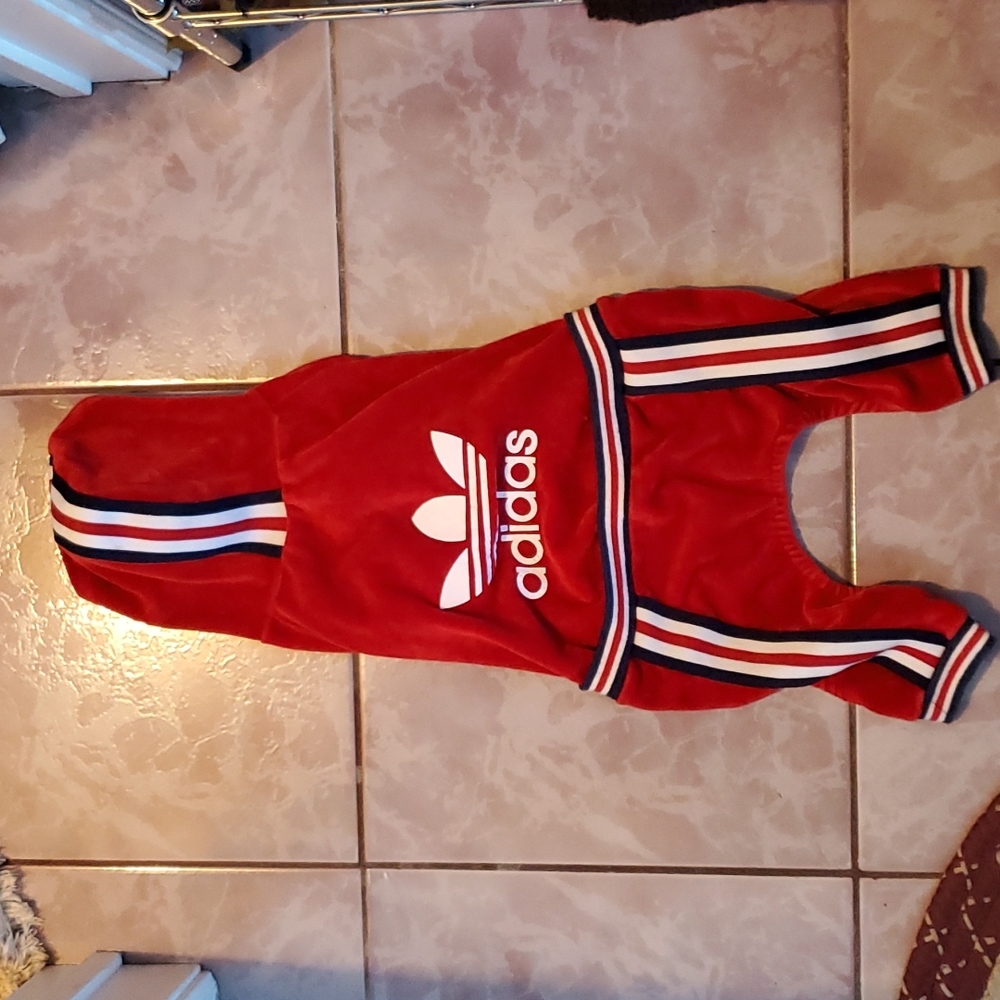 🐶 ADIDAS Dog Coat with Hood Red White blue Velour knit cuffs